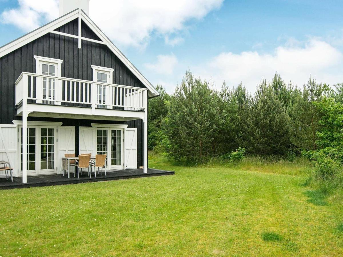 8 Person Holiday Home In Gjern Exterior photo